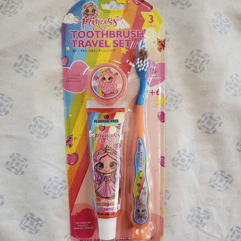 SOLD Princess travel toothbrush set orange